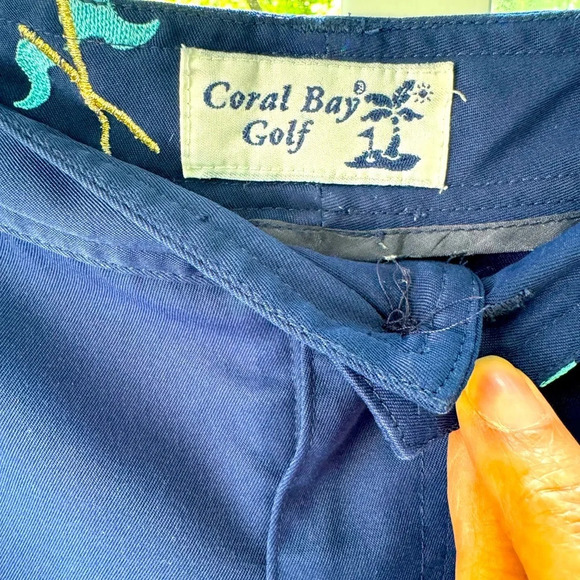 Coral Bay Golf 16 Women’s Navy Blue Bermuda Golf shorts. Embroidered Palm & flag - Picture 2 of 8